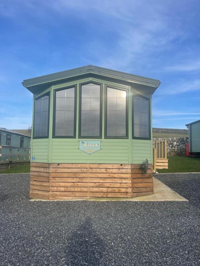 Immaculate 2-Bed Static Caravan At Monrieth Newton Stewart Exterior photo